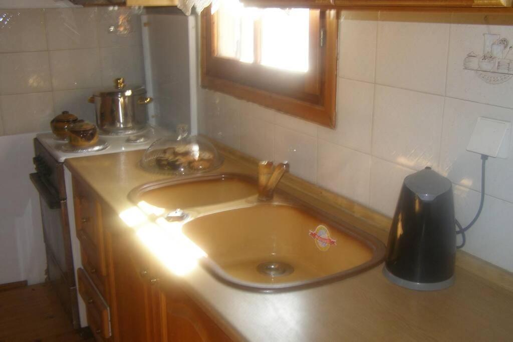 John Actors Home Kavála Luaran gambar