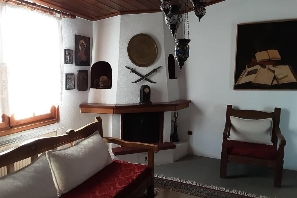 John Actors Home Kavála Luaran gambar