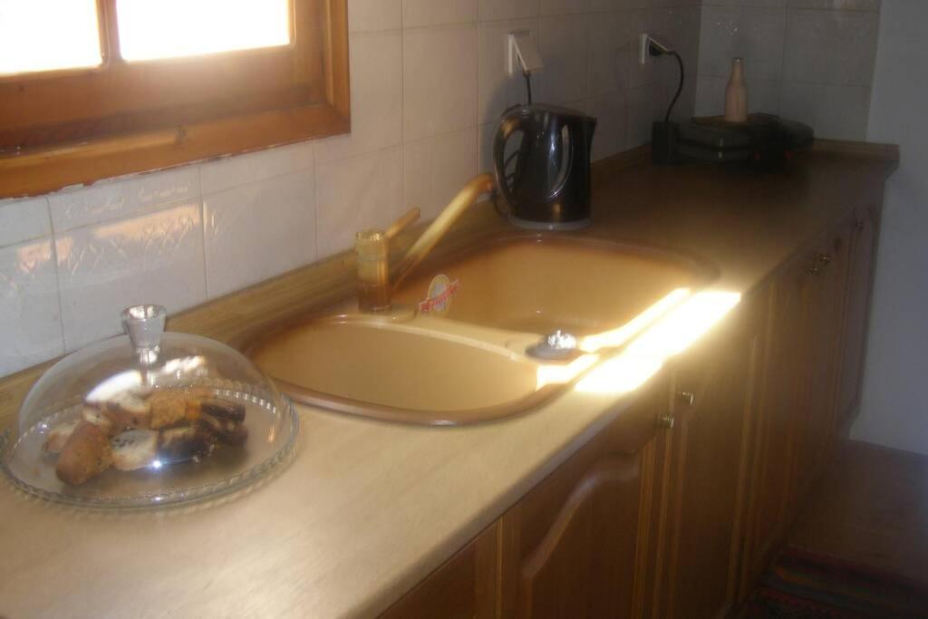 John Actors Home Kavála Luaran gambar